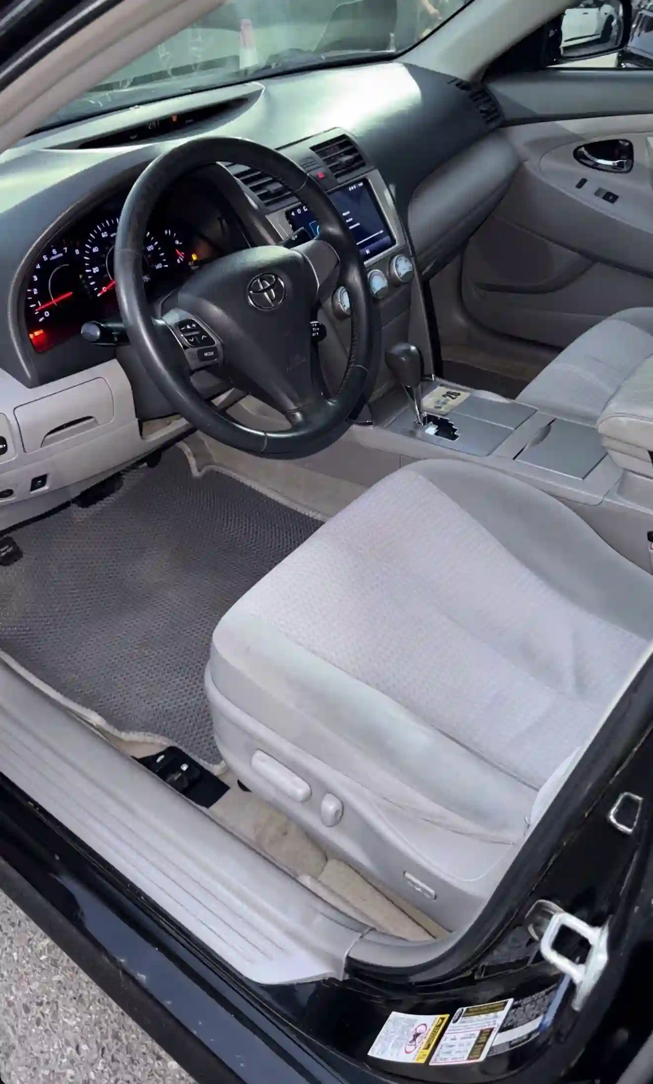Toyota Camry 2011 — миниатюра 5