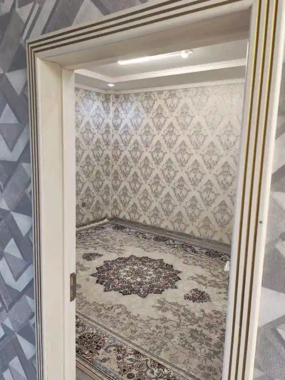 2-к квартира, 5 этаж, 62 м², Фирдавси