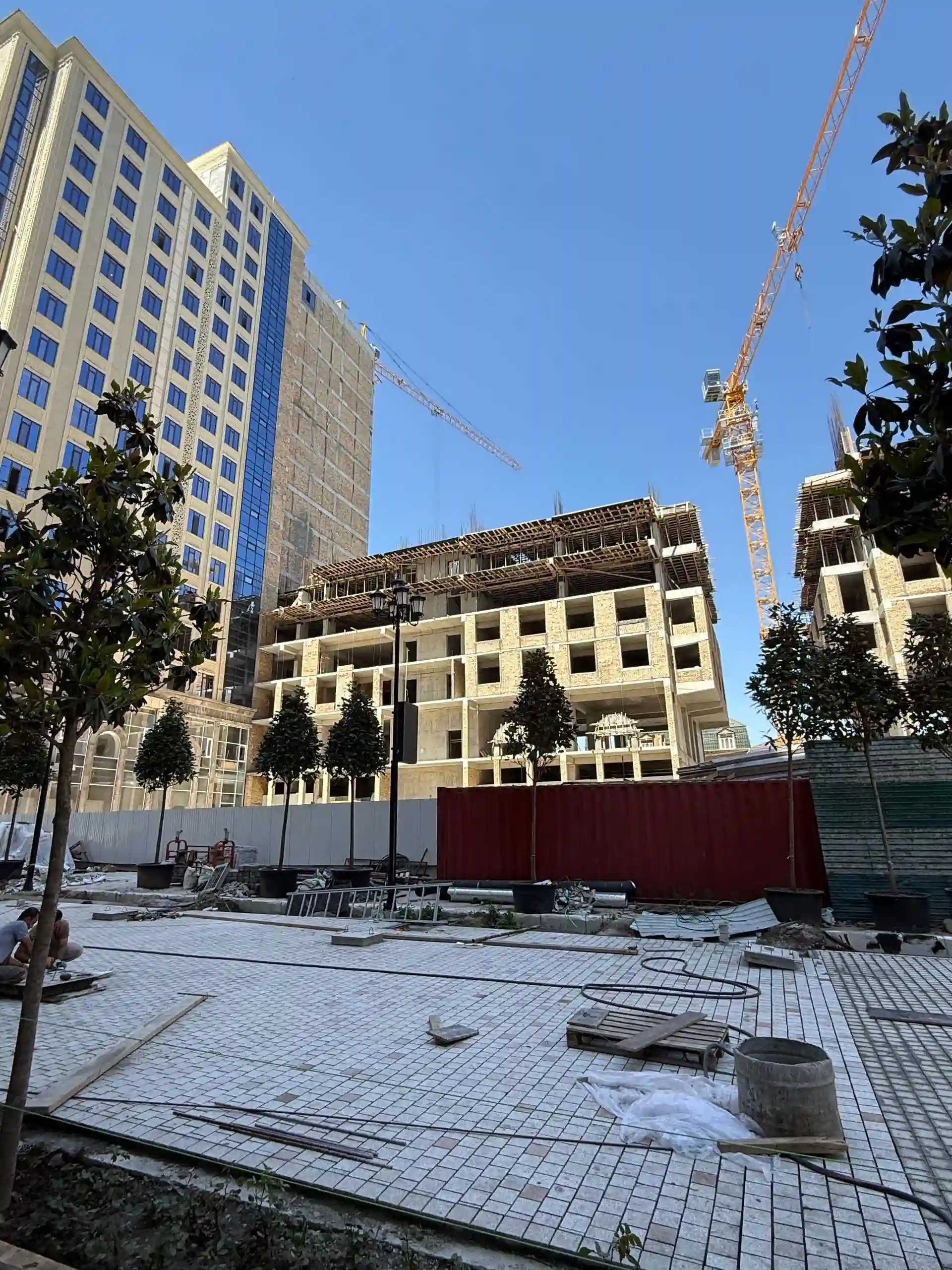2-к квартира, 15 этаж, 55 м², к.Айни