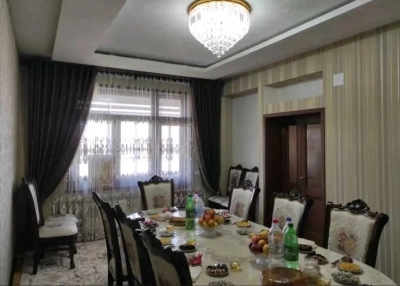 5-к квартира, 5 этаж, 260 м², шелкомбинат