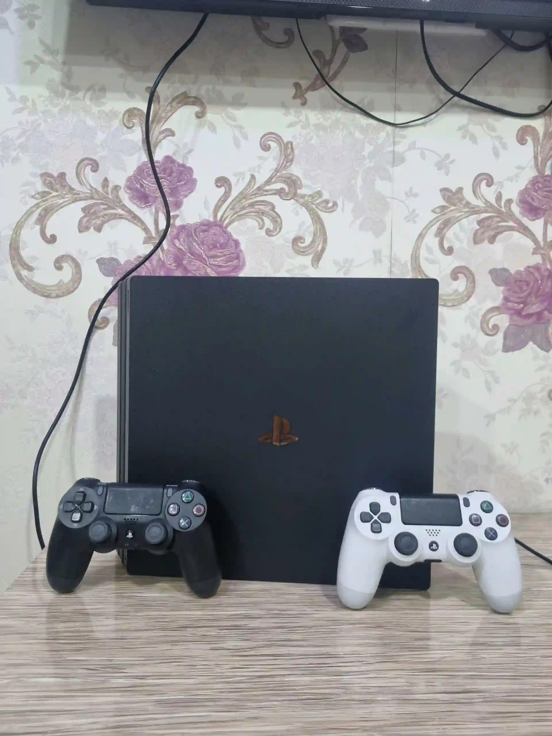 Sony Play Station 4 Pro 