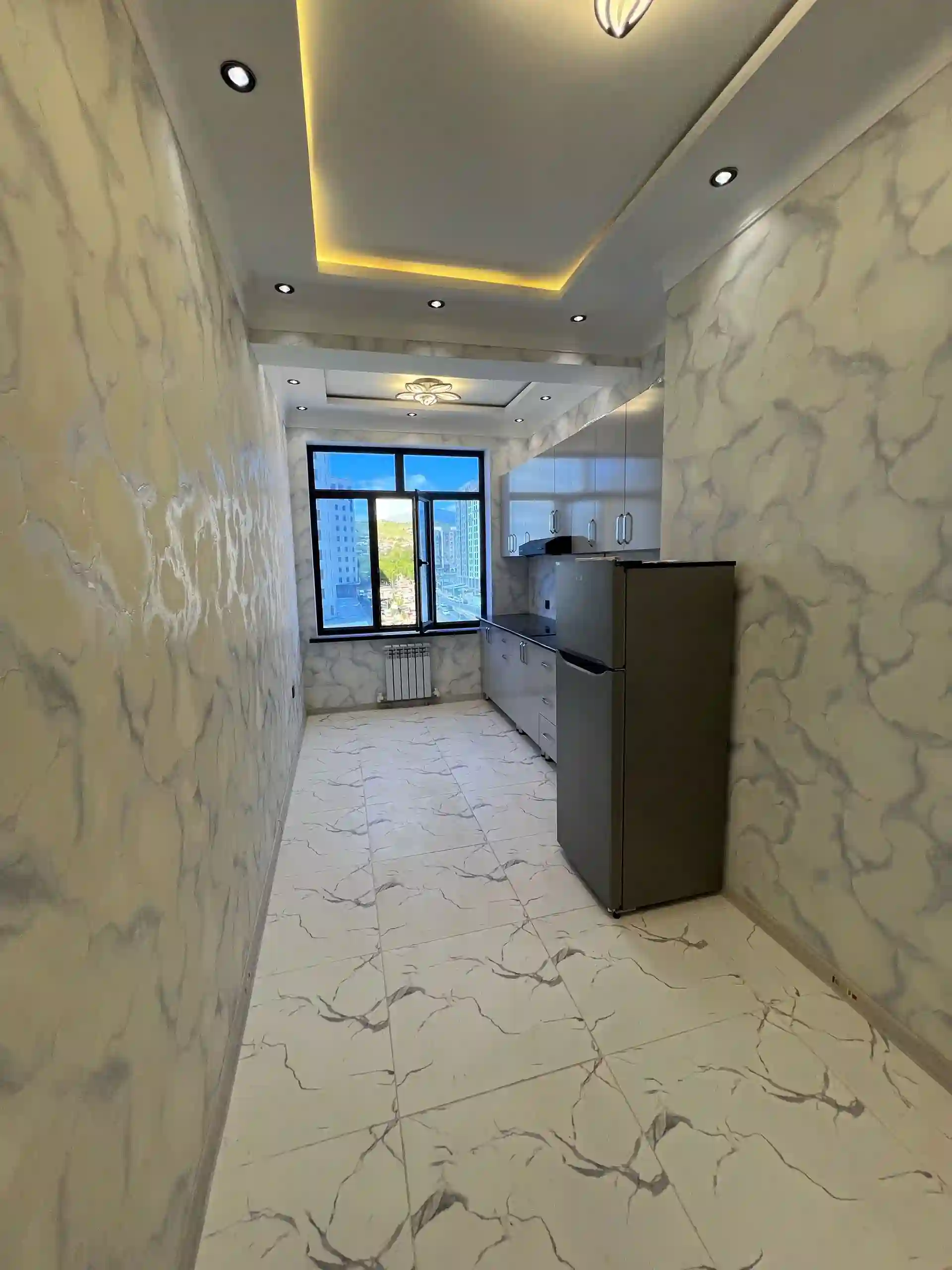 2-к квартира, 8 этаж, 71 м², 82