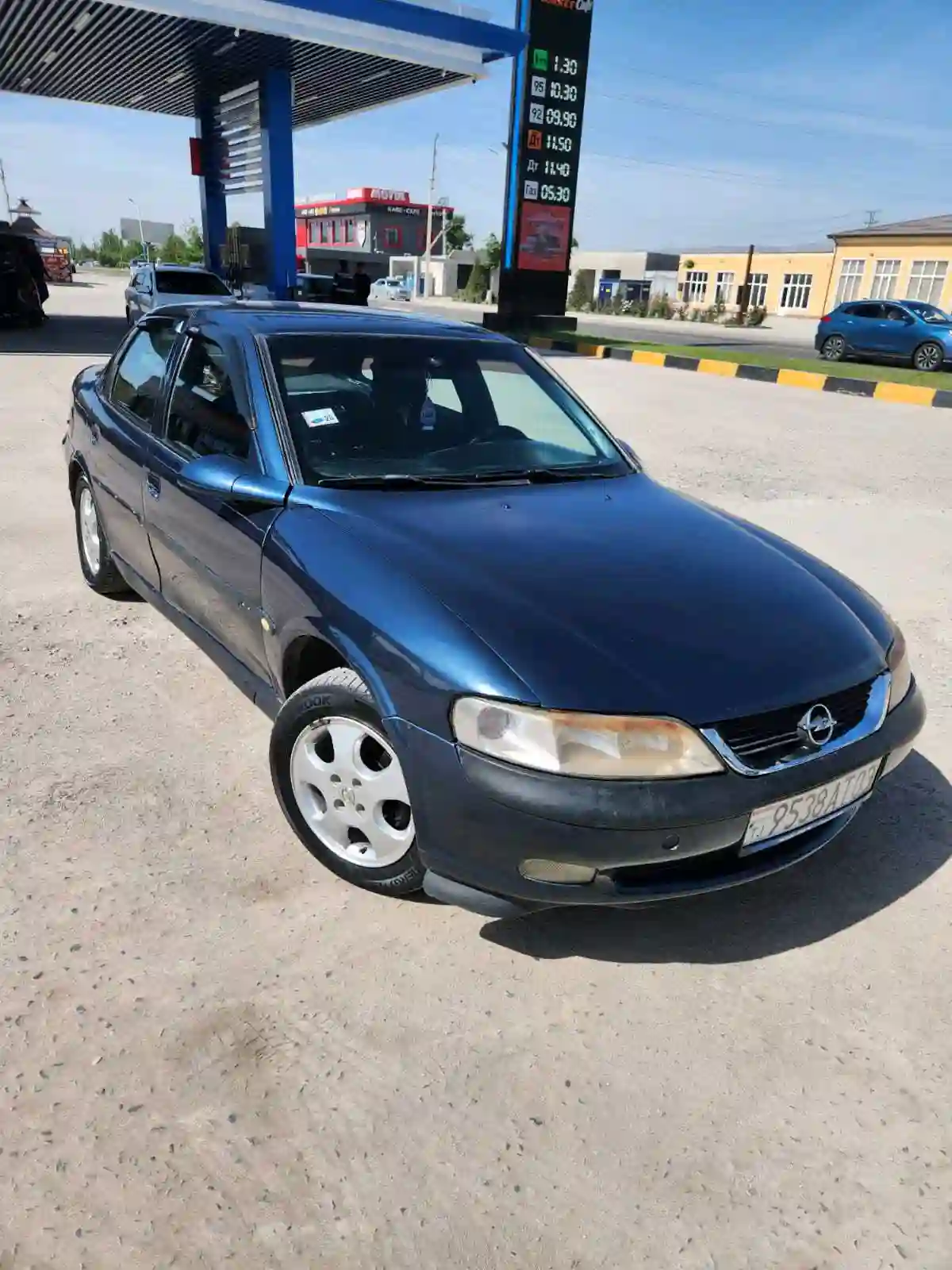 Opel Vectra b 1997 — миниатюра 9