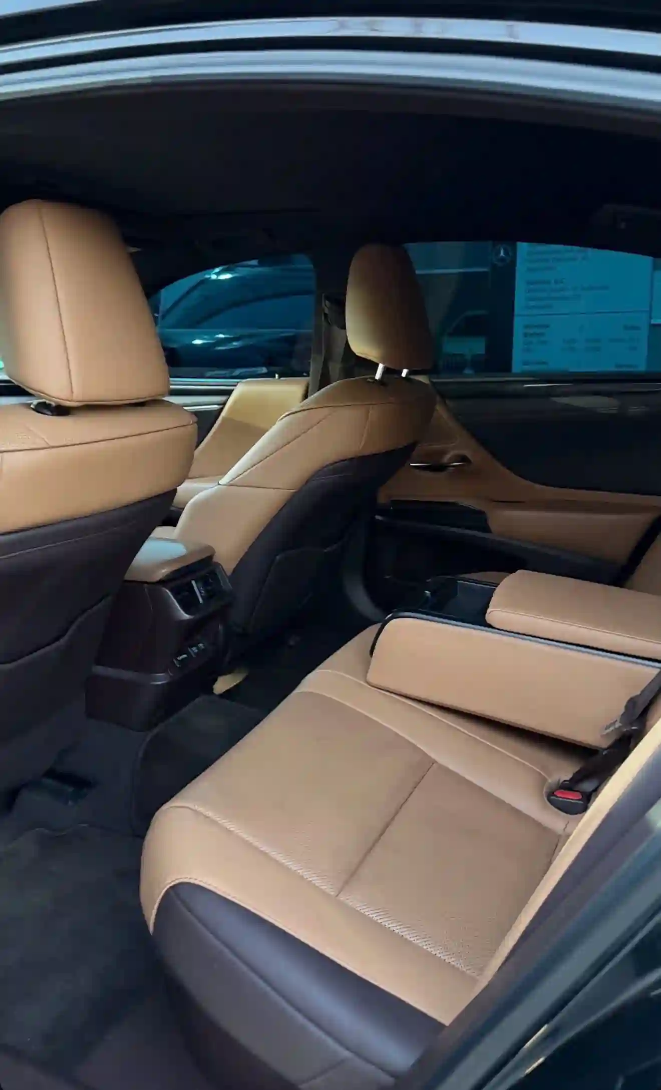 Lexus Es series 2020
