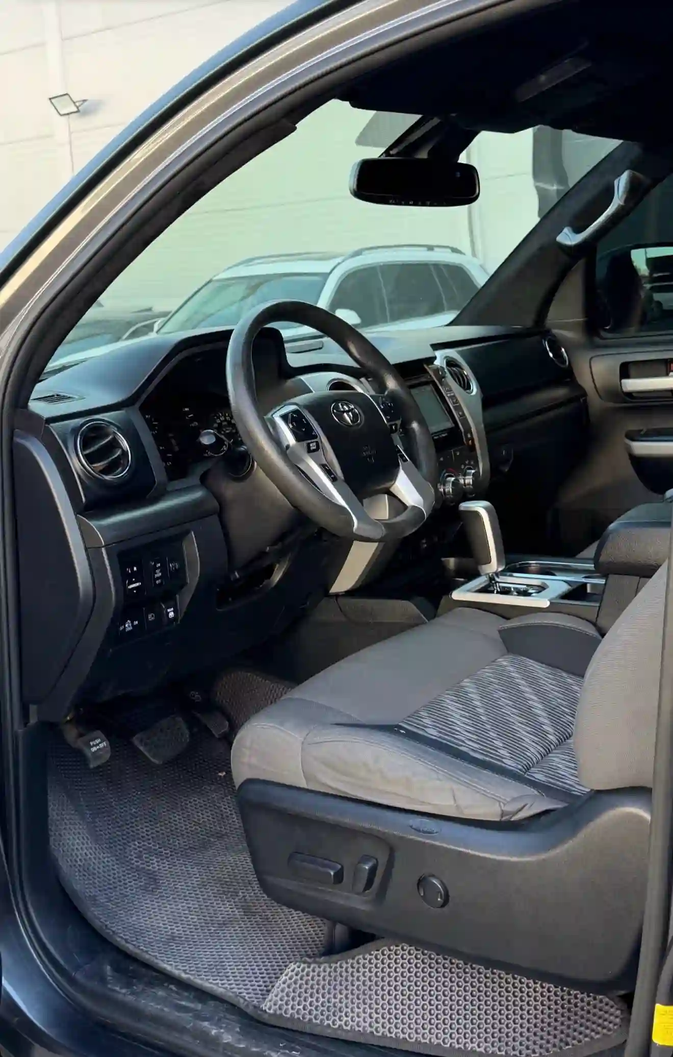Toyota Tundra 2020