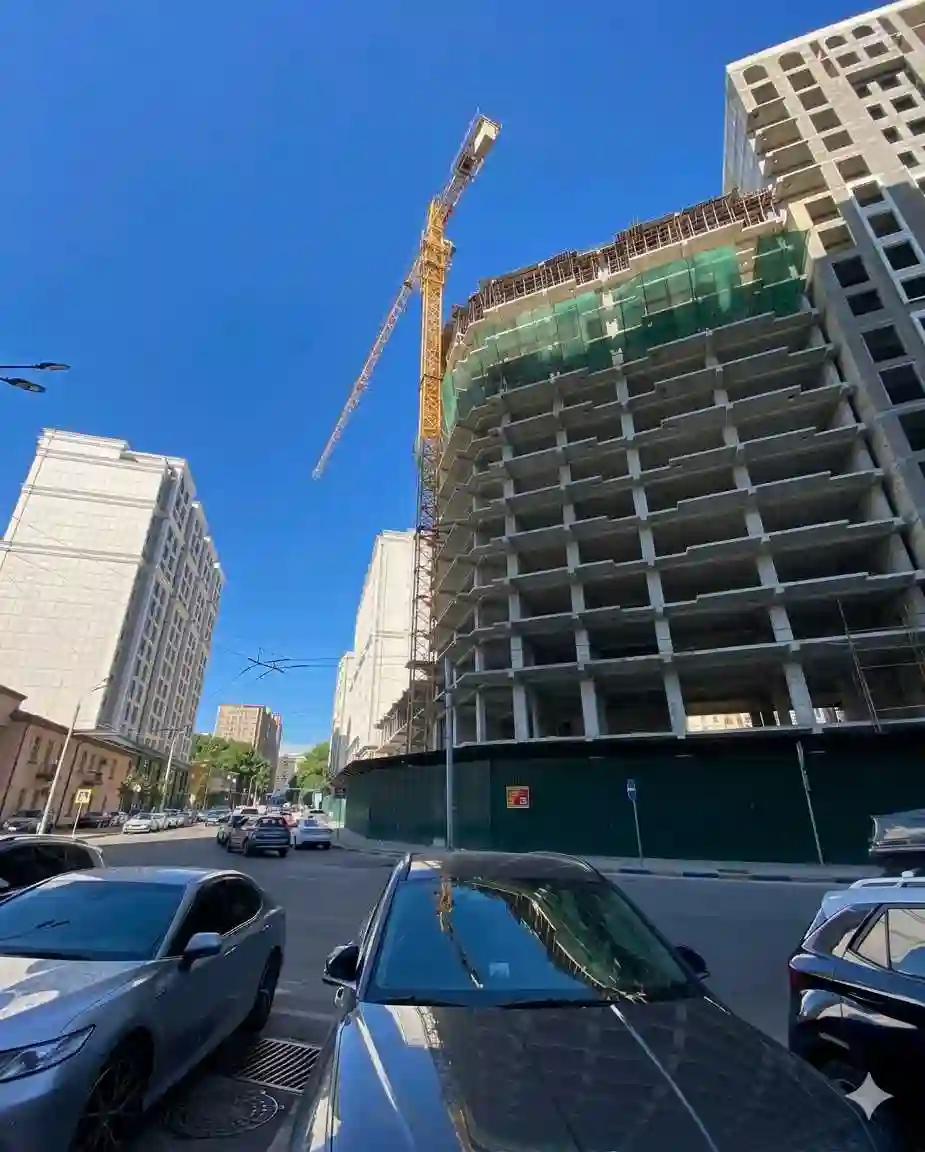 3-к квартира, 9 этаж, 120 м², Шохмансур