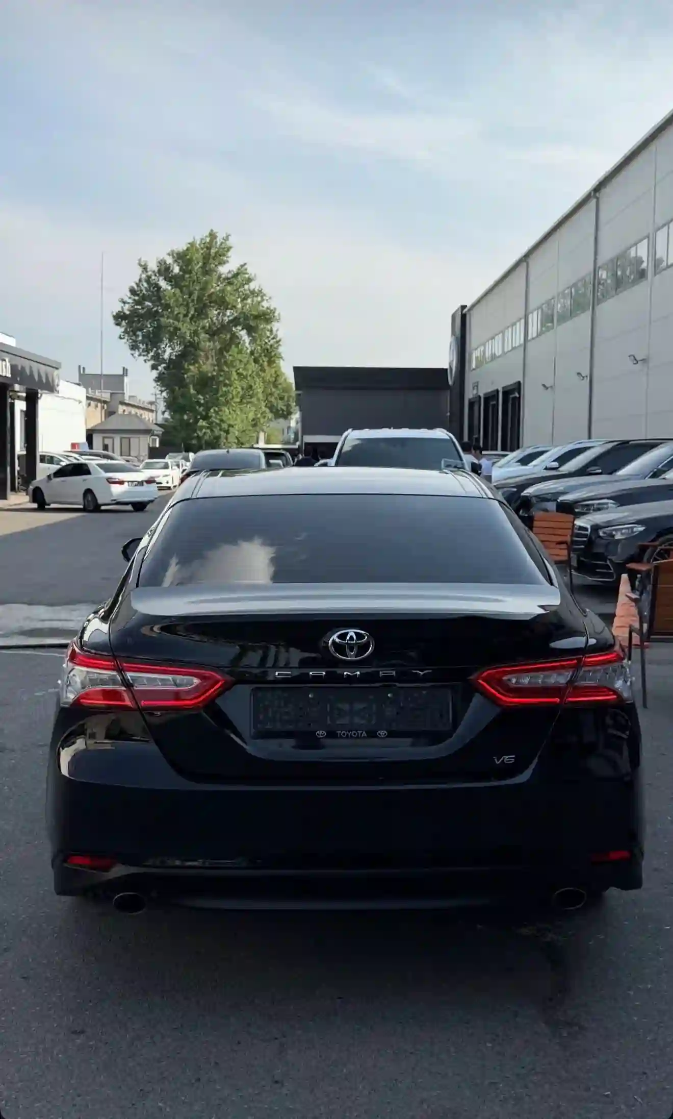 Toyota Camry 2018 — миниатюра 3