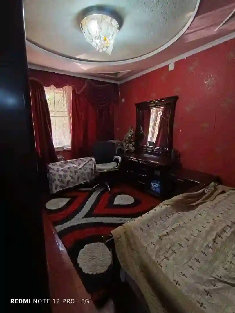 3-к квартира, 1 этаж, 70 м², сино