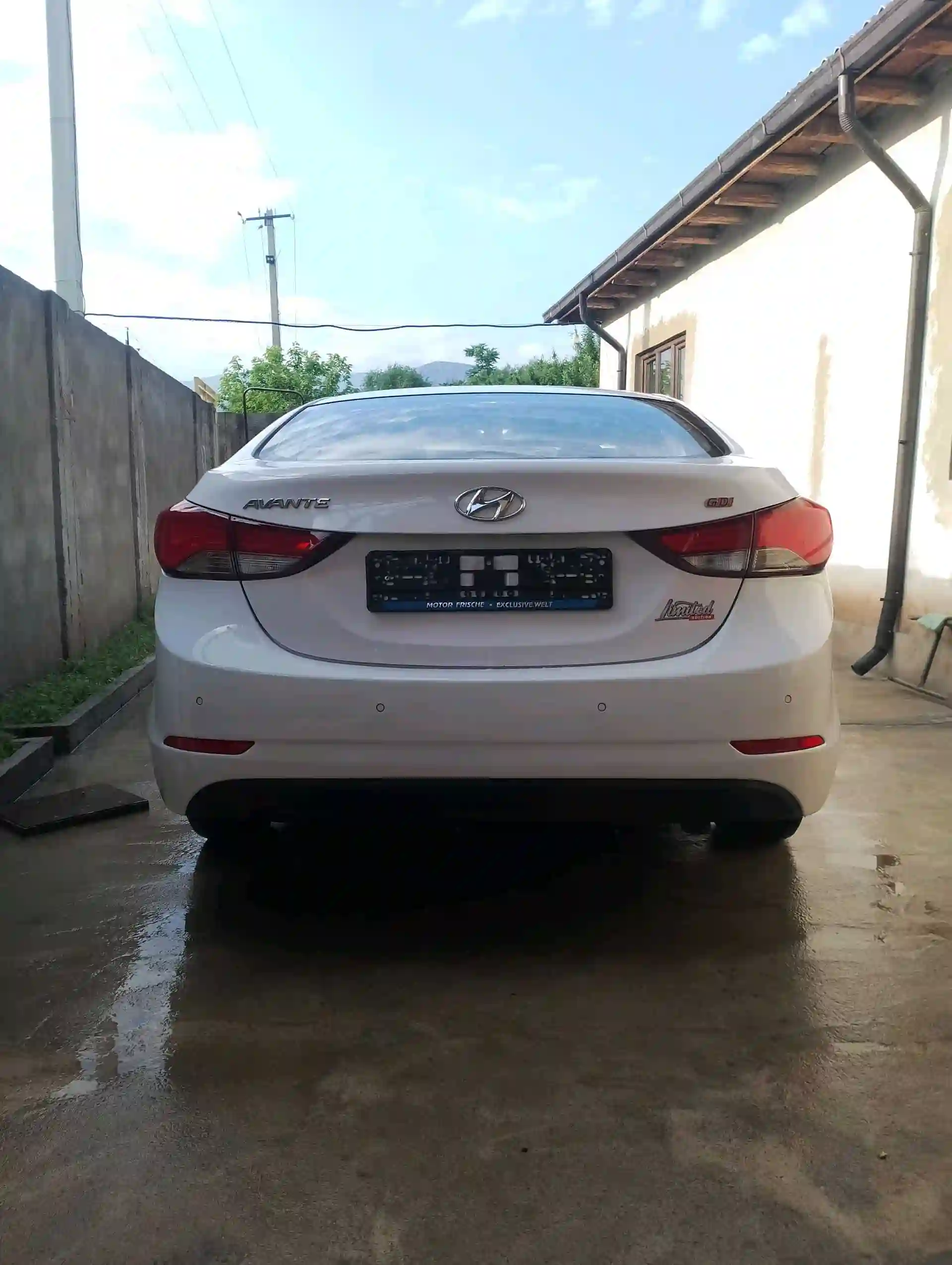 Hyundai Avante 2015
