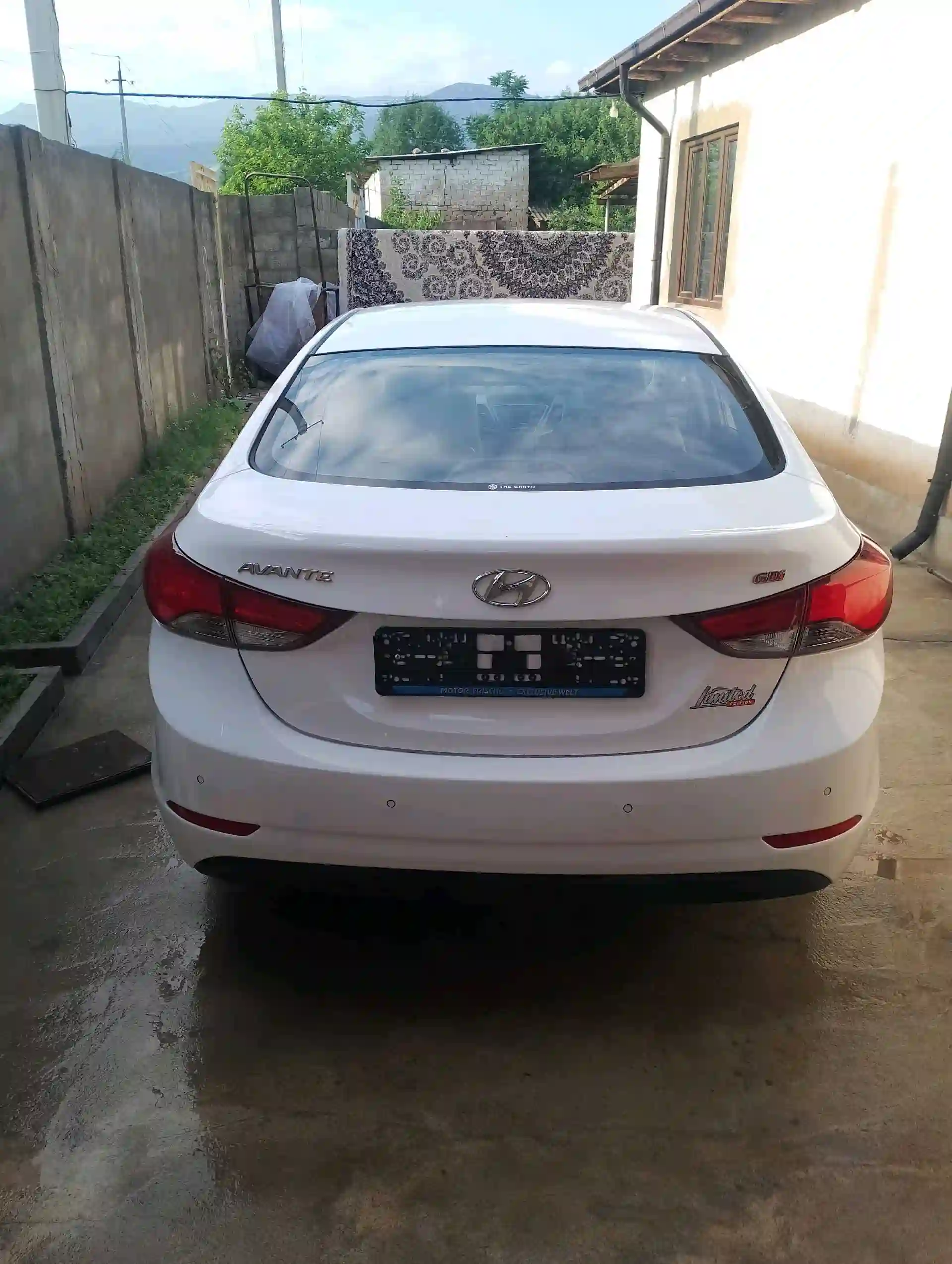 Hyundai Avante 2015