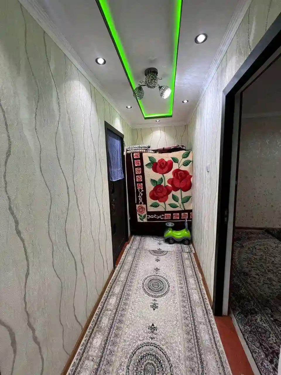 2-к квартира, 4 этаж, 56 м², Сино