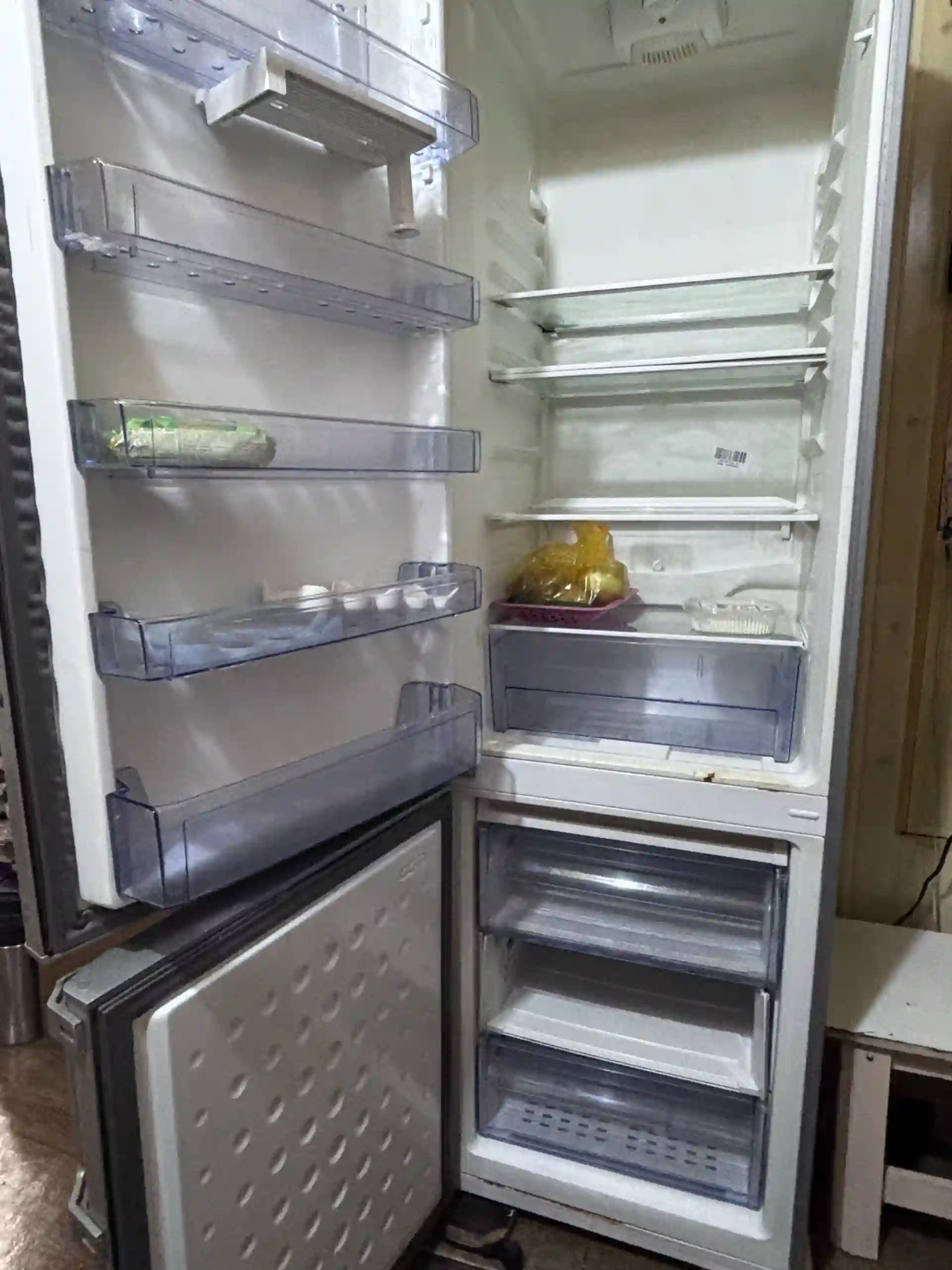 холодильник BEKO