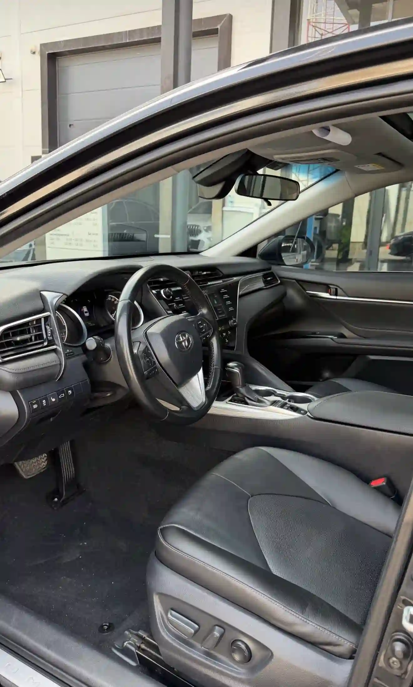 Toyota Camry 2018 — миниатюра 5