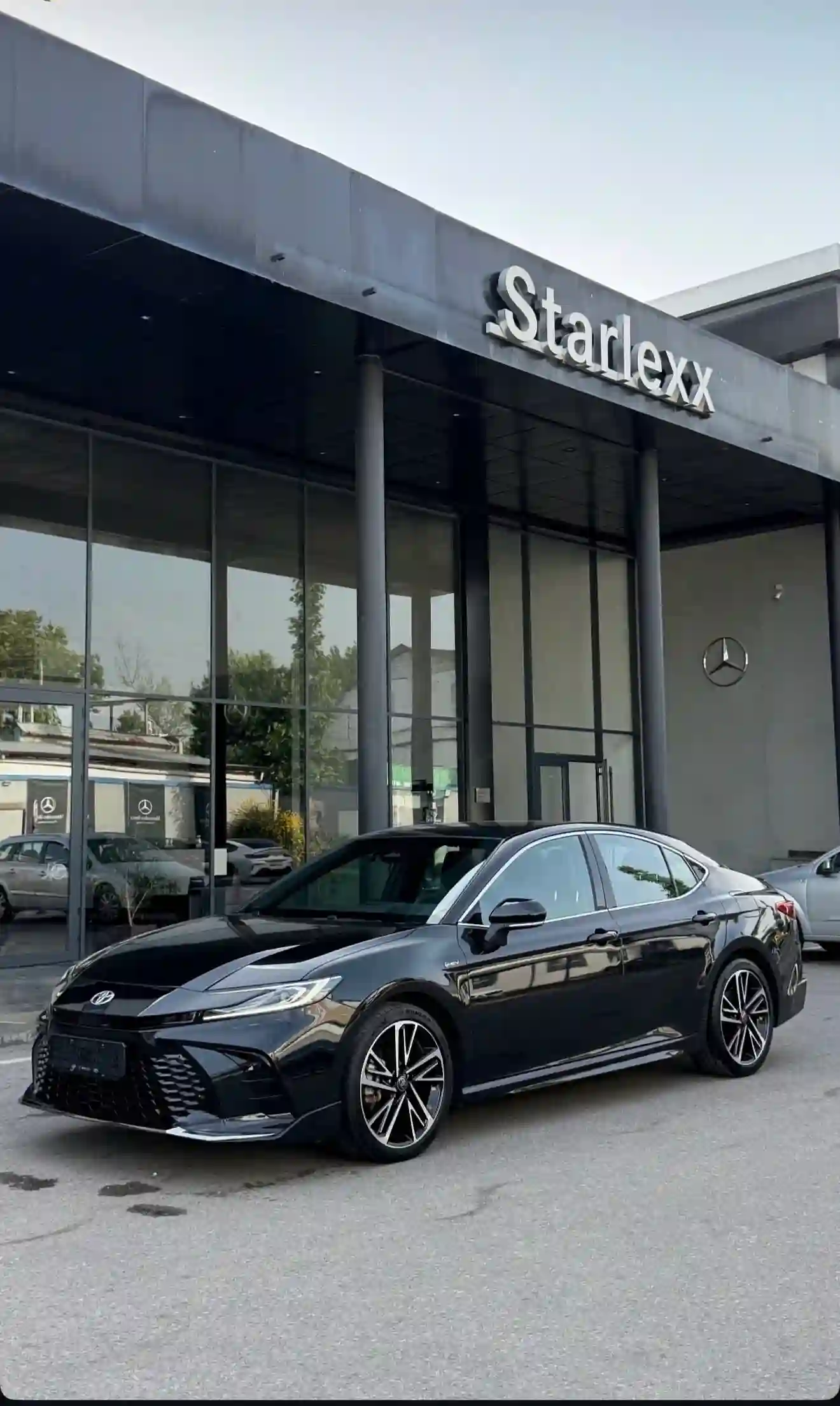 Toyota Camry 2025
