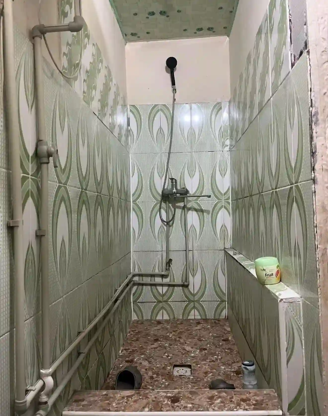3-к квартира, 1 этаж, 90 м², Гогл