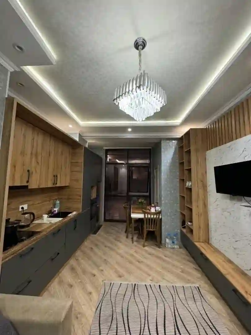 2-к квартира, 5 этаж, 87 м², шоҳмансур