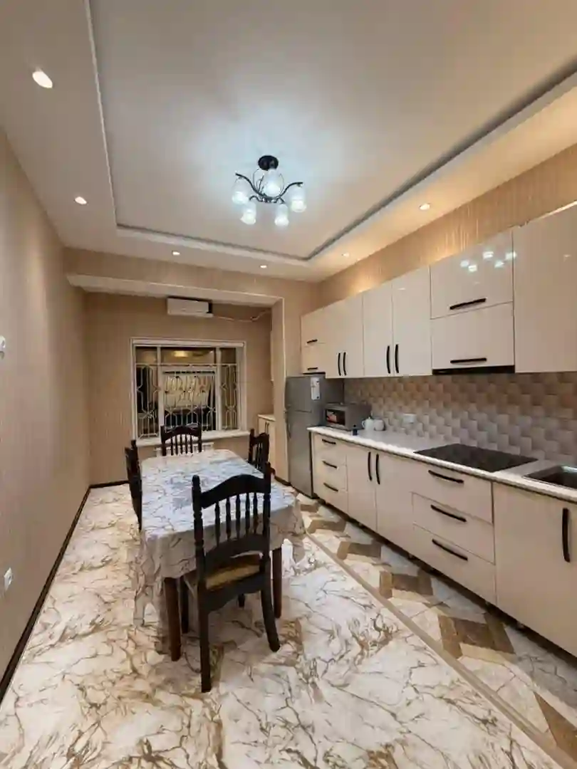 2-к квартира, 6 этаж, 82 м², шохмансур