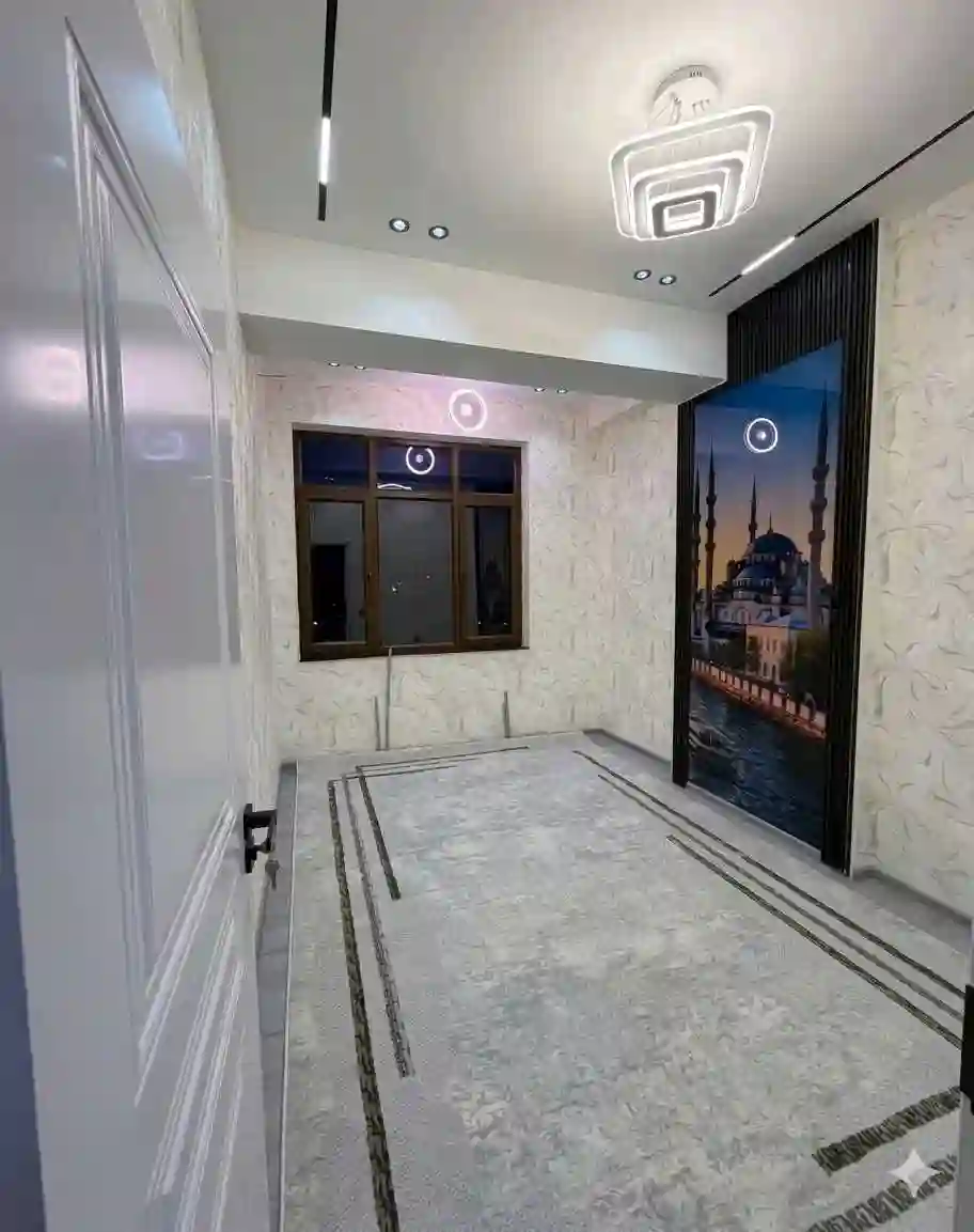 3-к квартира, 9 этаж, 61 м², И.Сомонӣ