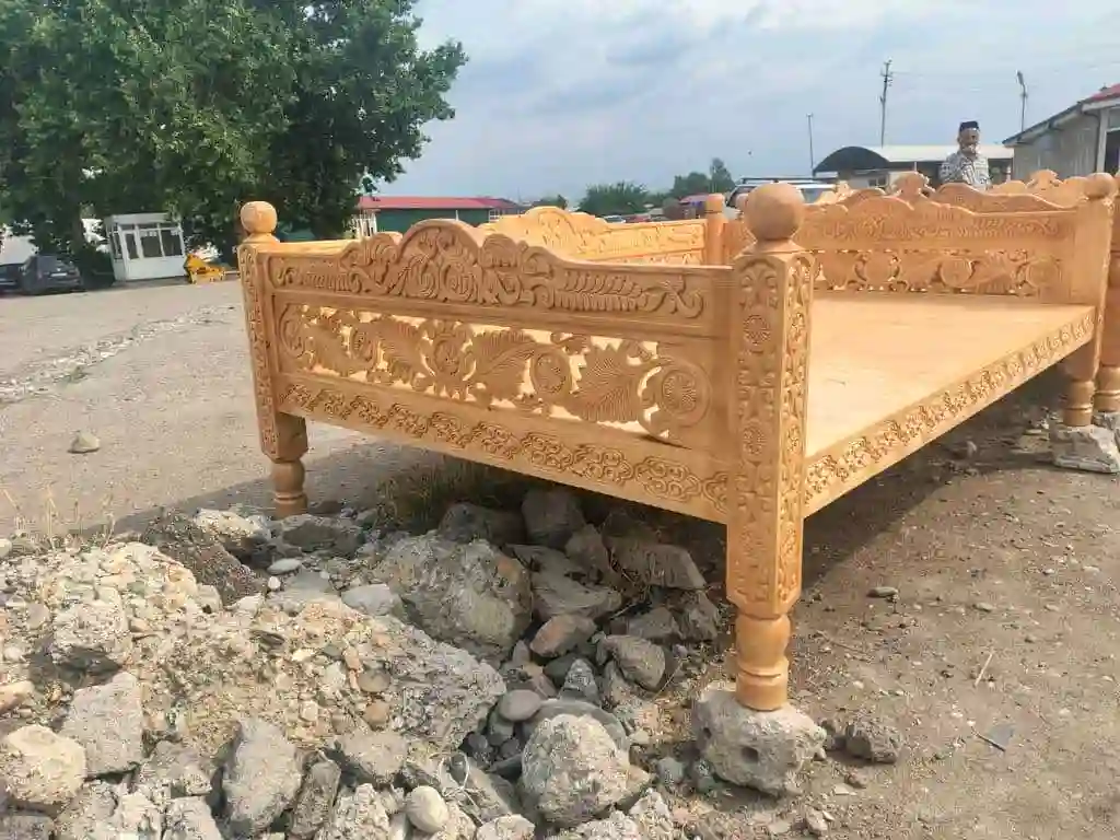 Тапчан размери 210 ба 300 