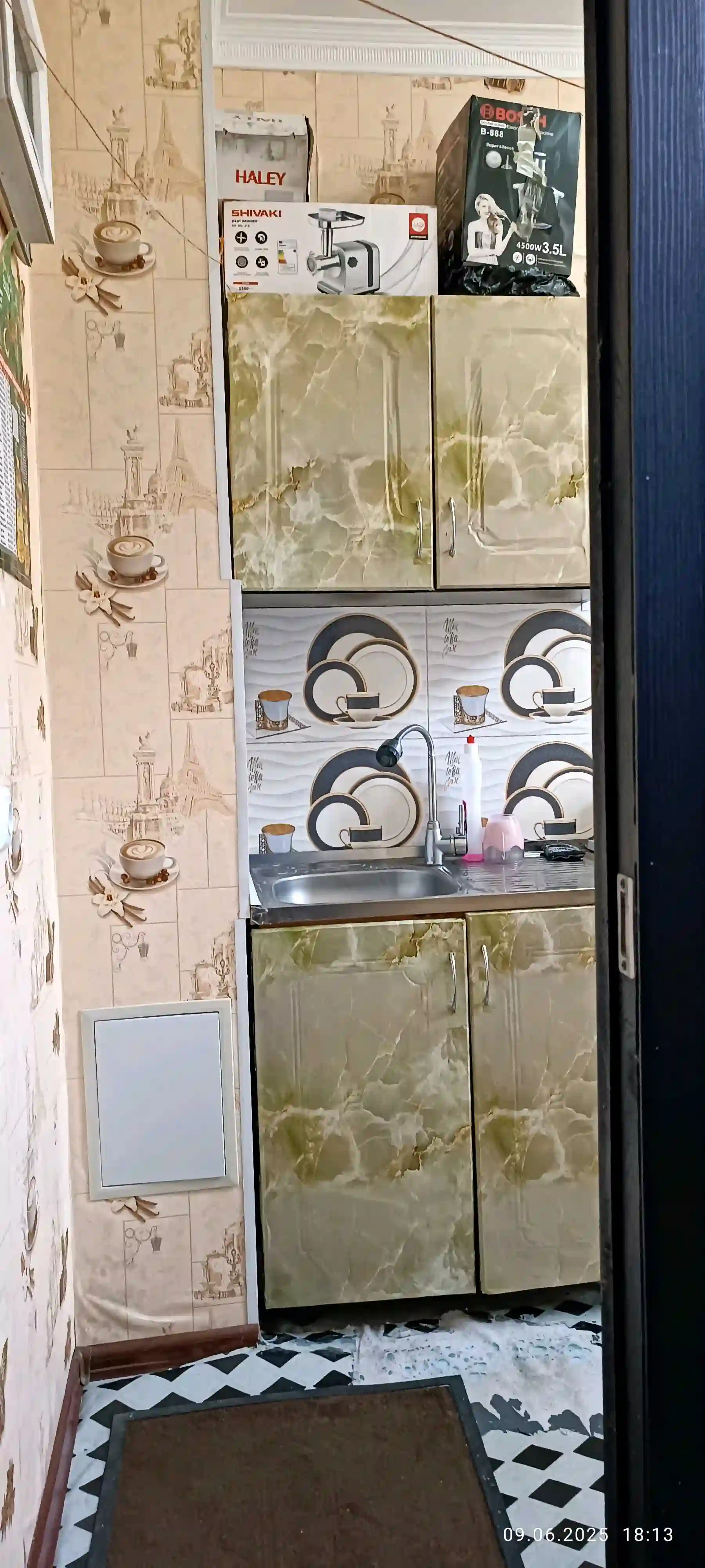 2-к квартира, 1 этаж, 43 м², Турсунзода