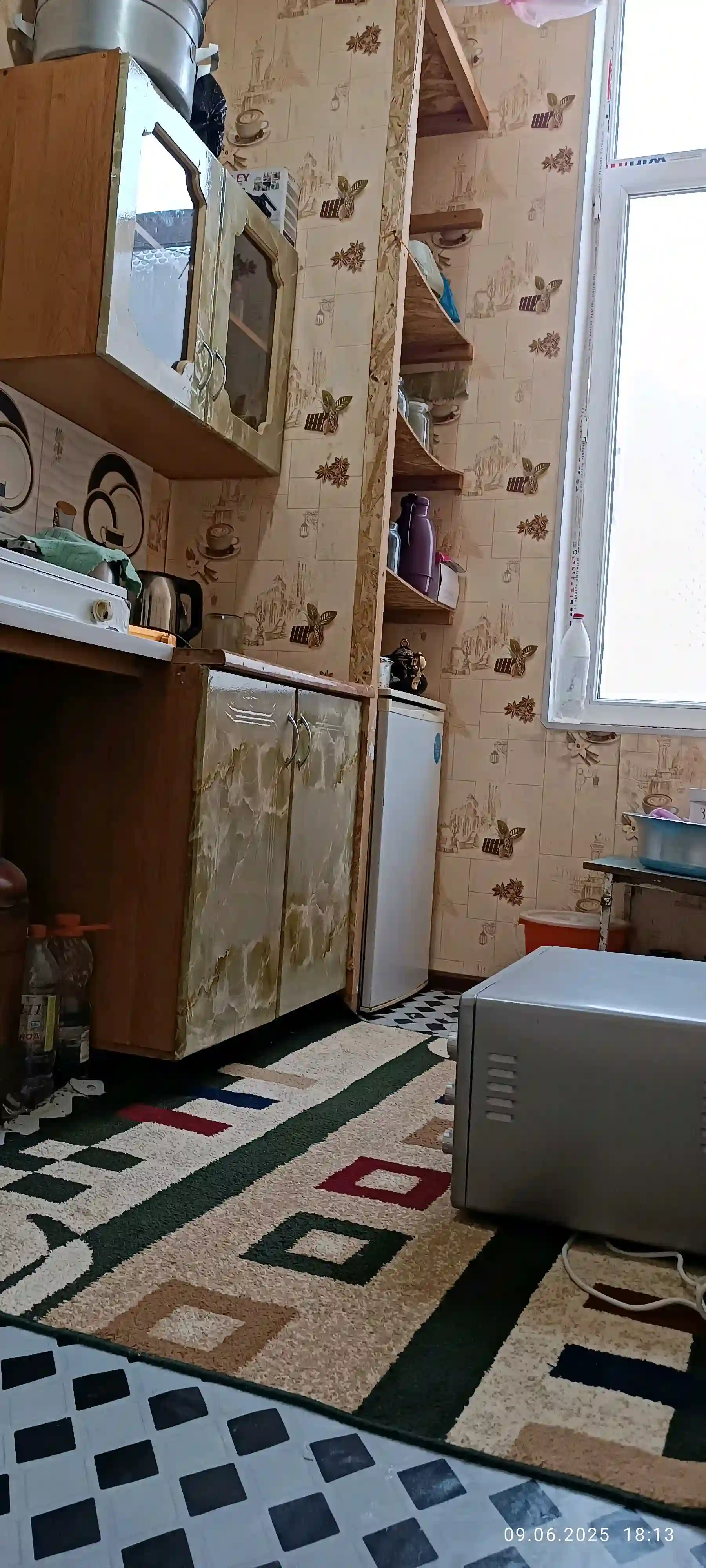 2-к квартира, 1 этаж, 43 м², Турсунзода