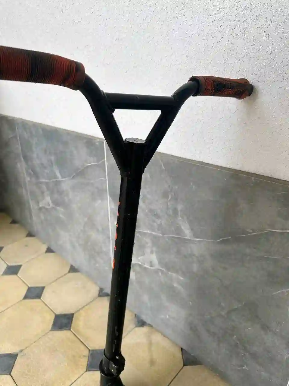 трюковой самокат