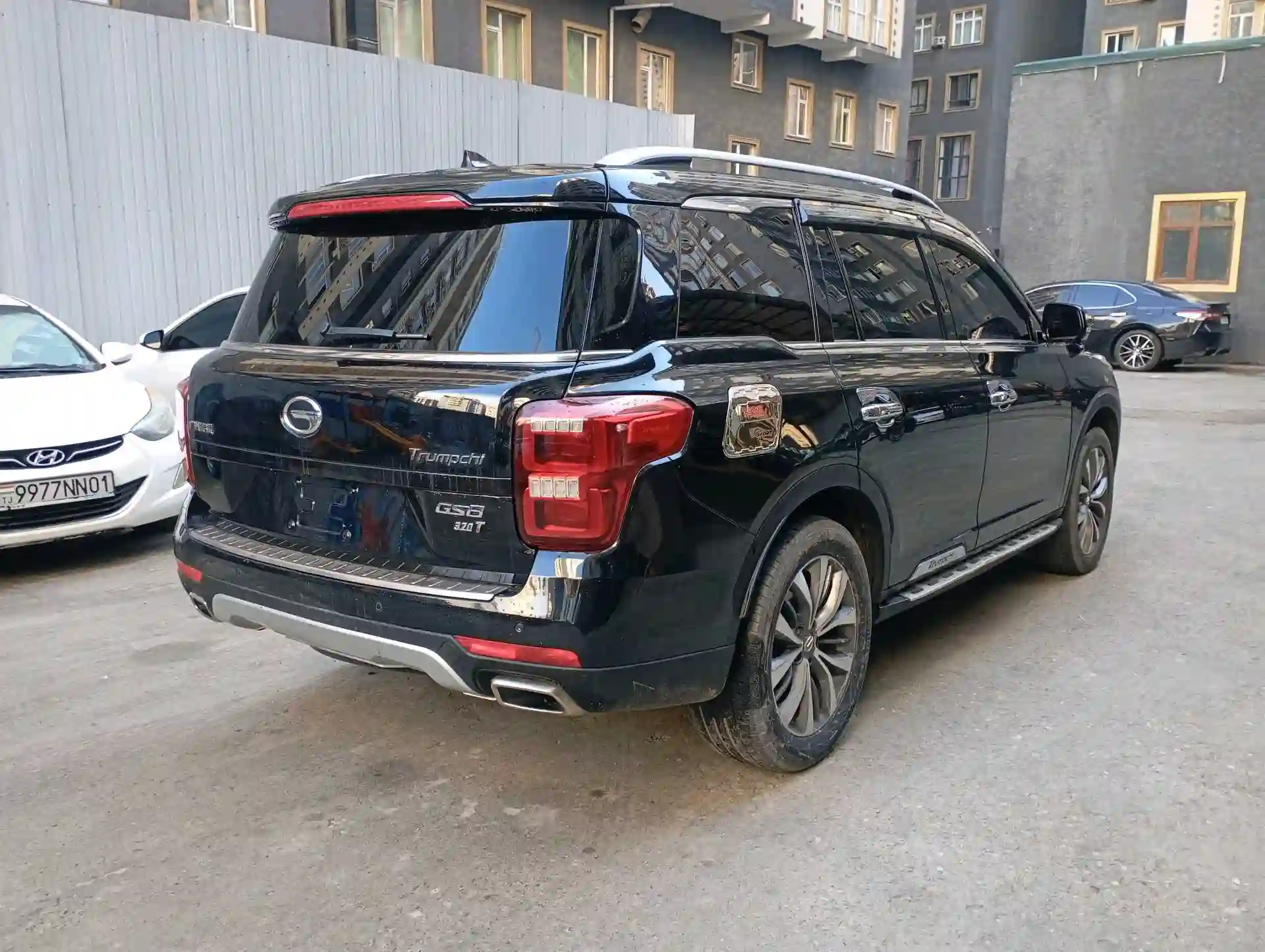 GAC Trumpchi GS8 2017
