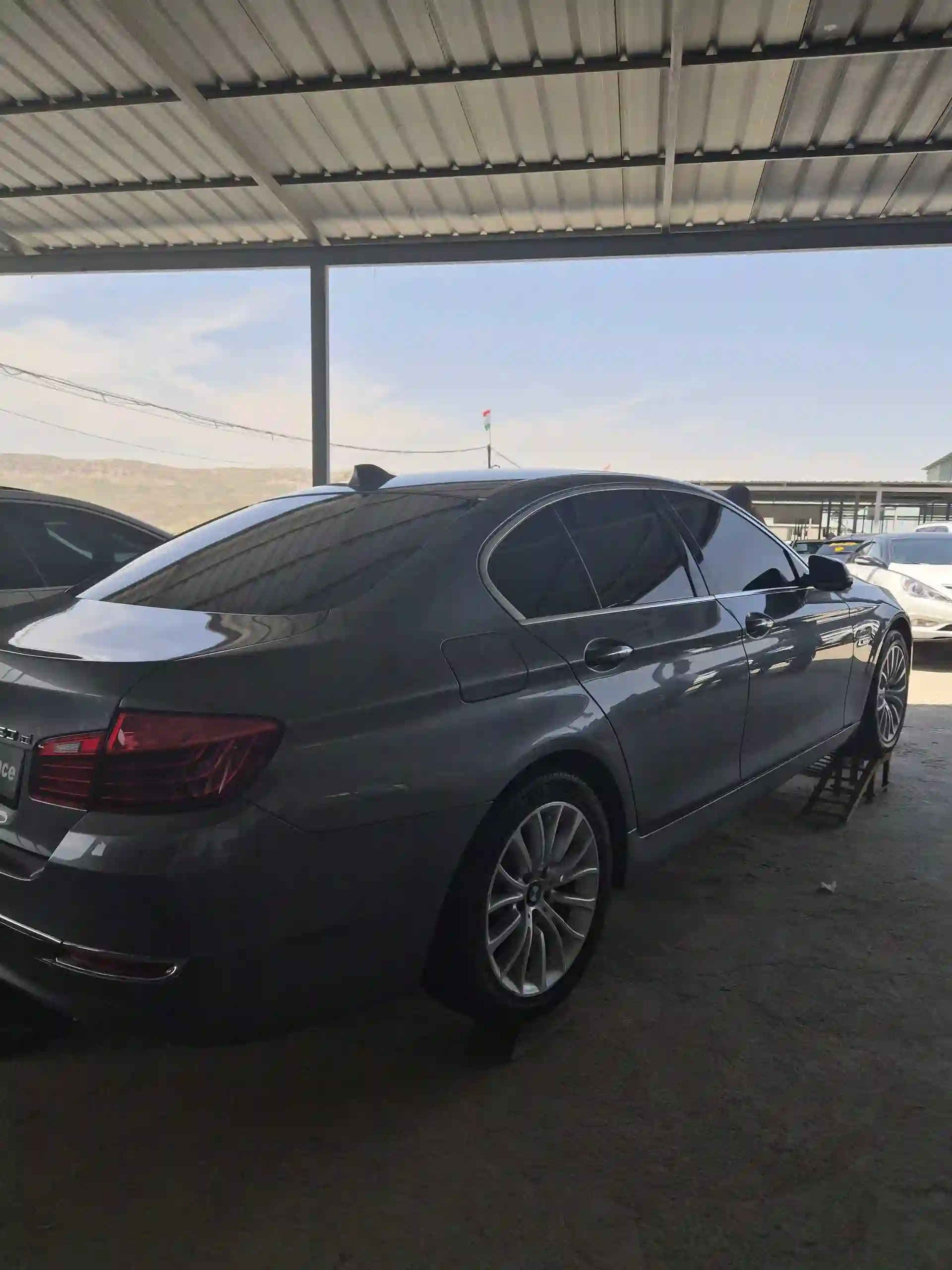 BMW 5 series 2015 — миниатюра 3