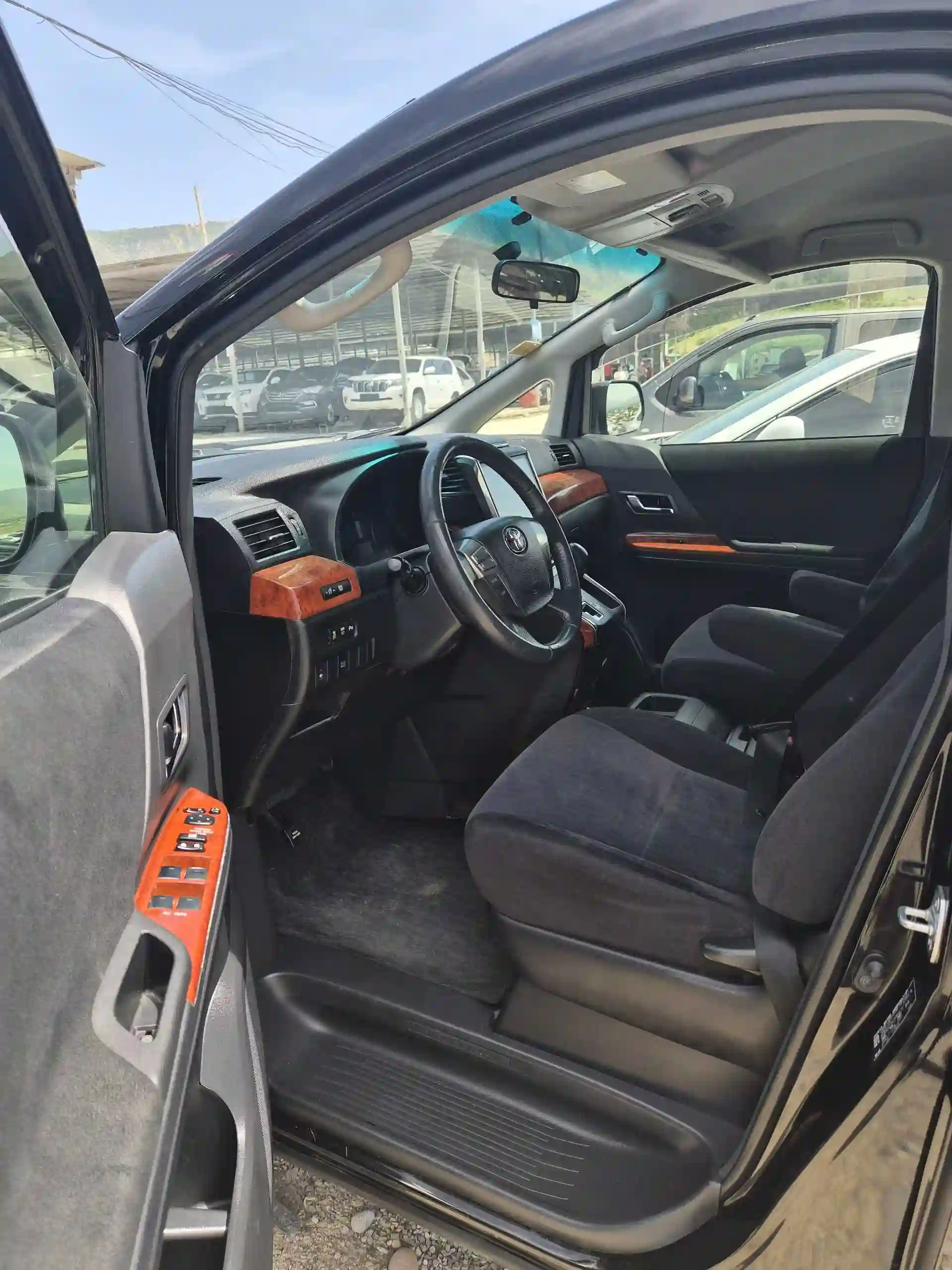 Toyota Vellfire 2014 — миниатюра 6