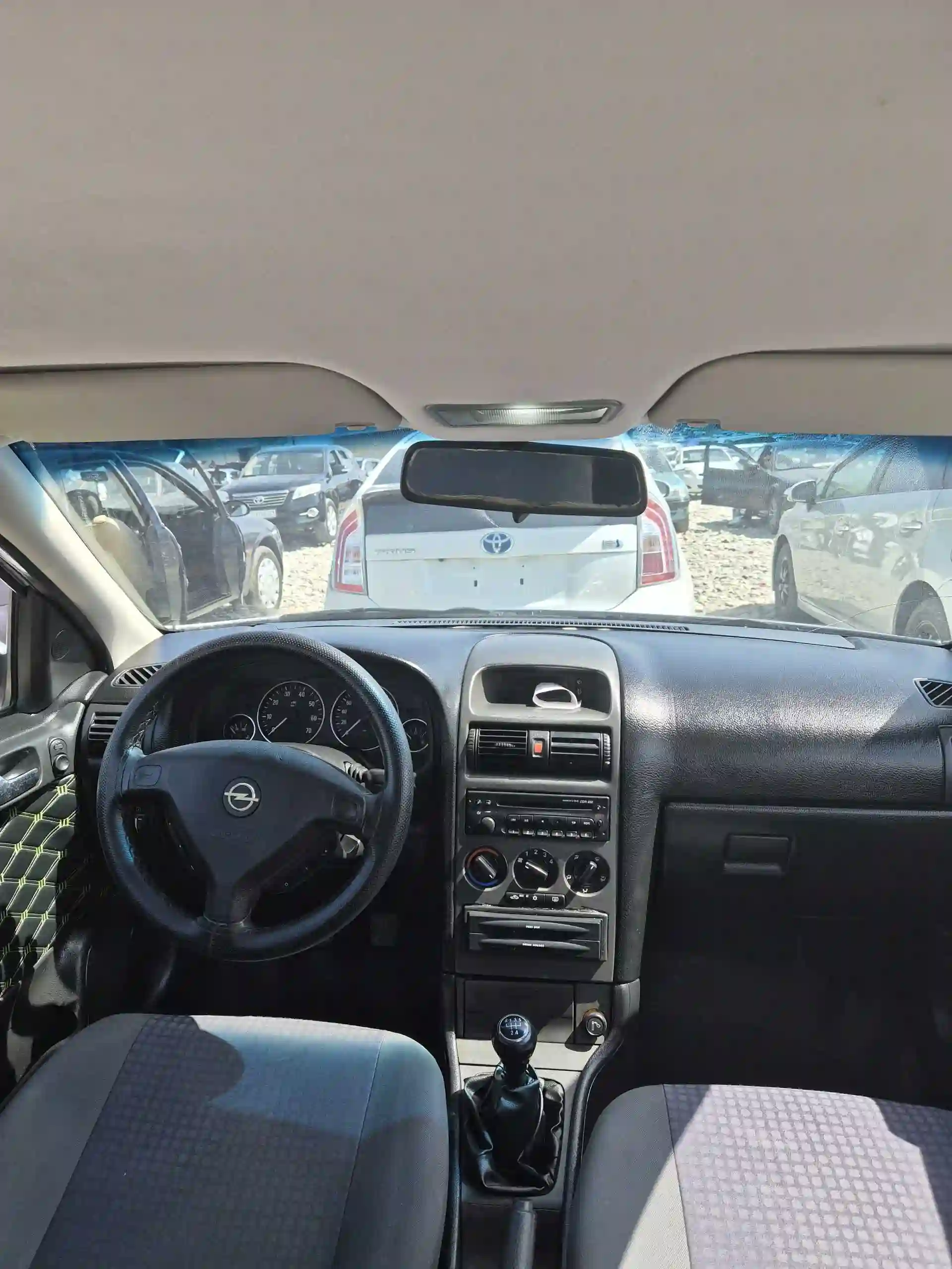 Opel Astra j 2007 — миниатюра 5