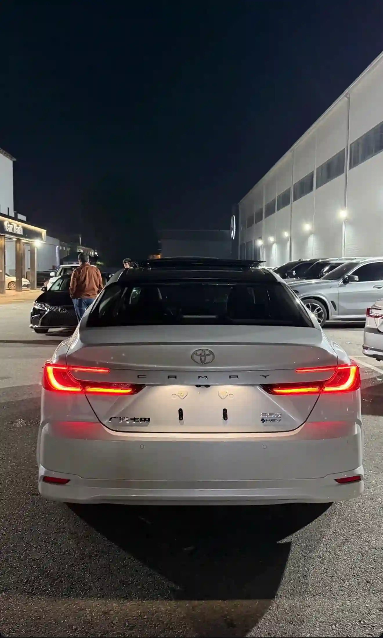 Toyota Camry 2026 — миниатюра 3