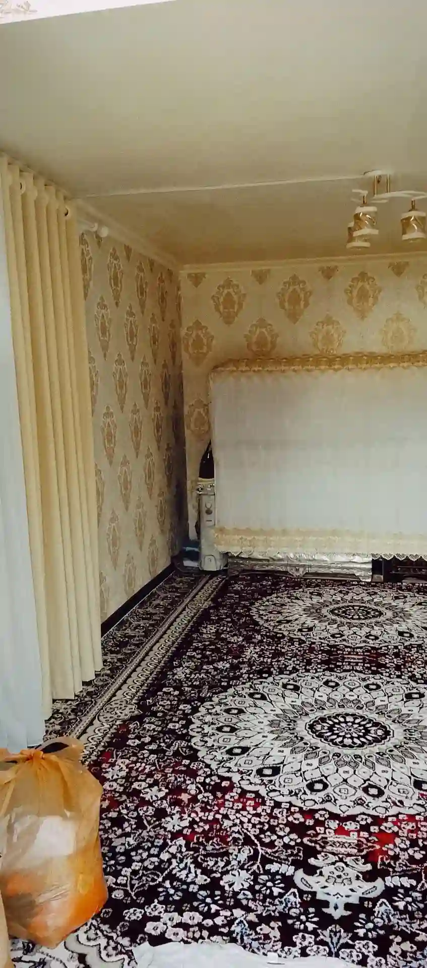 1 этажный, 3-комн. дом, 147 м², 4 соток, ЛЕНИНГРАД