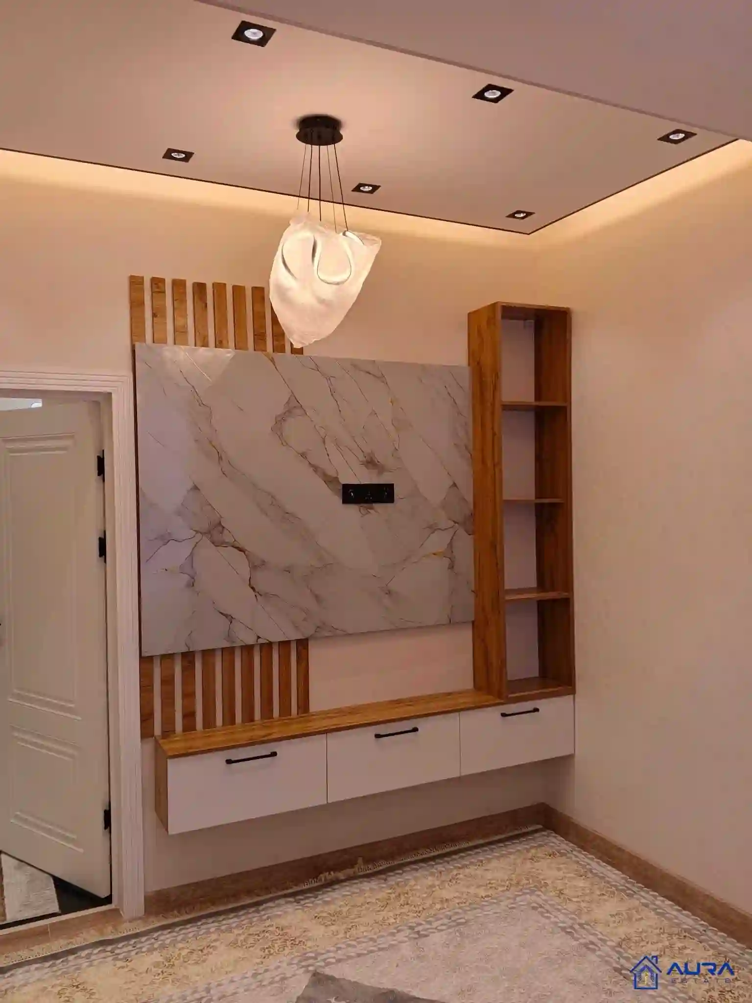 3-к квартира, 3 этаж, 92 м², сино