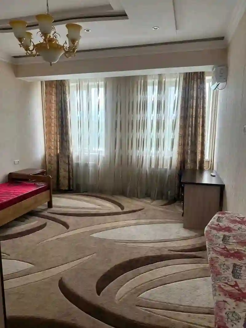 3-к квартира, 8 этаж, 120 м², И. Сомонӣ, Медгородок