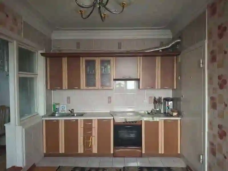 4-к квартира, 4 этаж, 85 м², 101 мкр