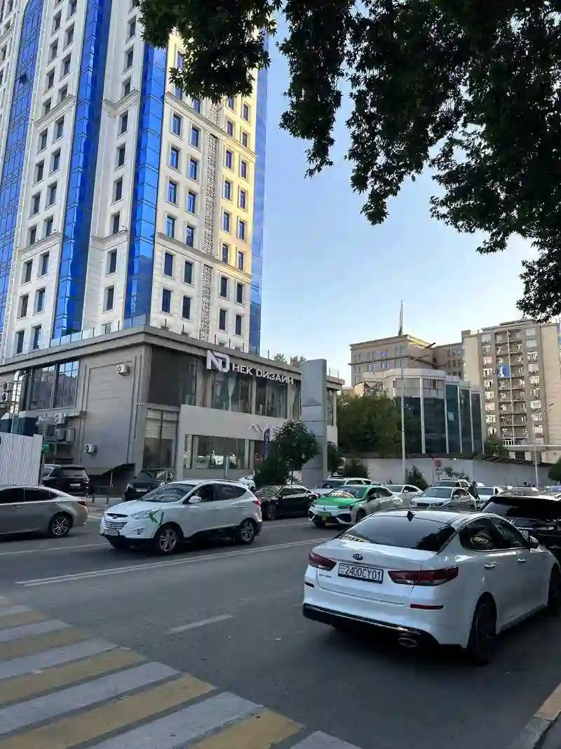 2-к квартира, 10 этаж, 67 м², Цум