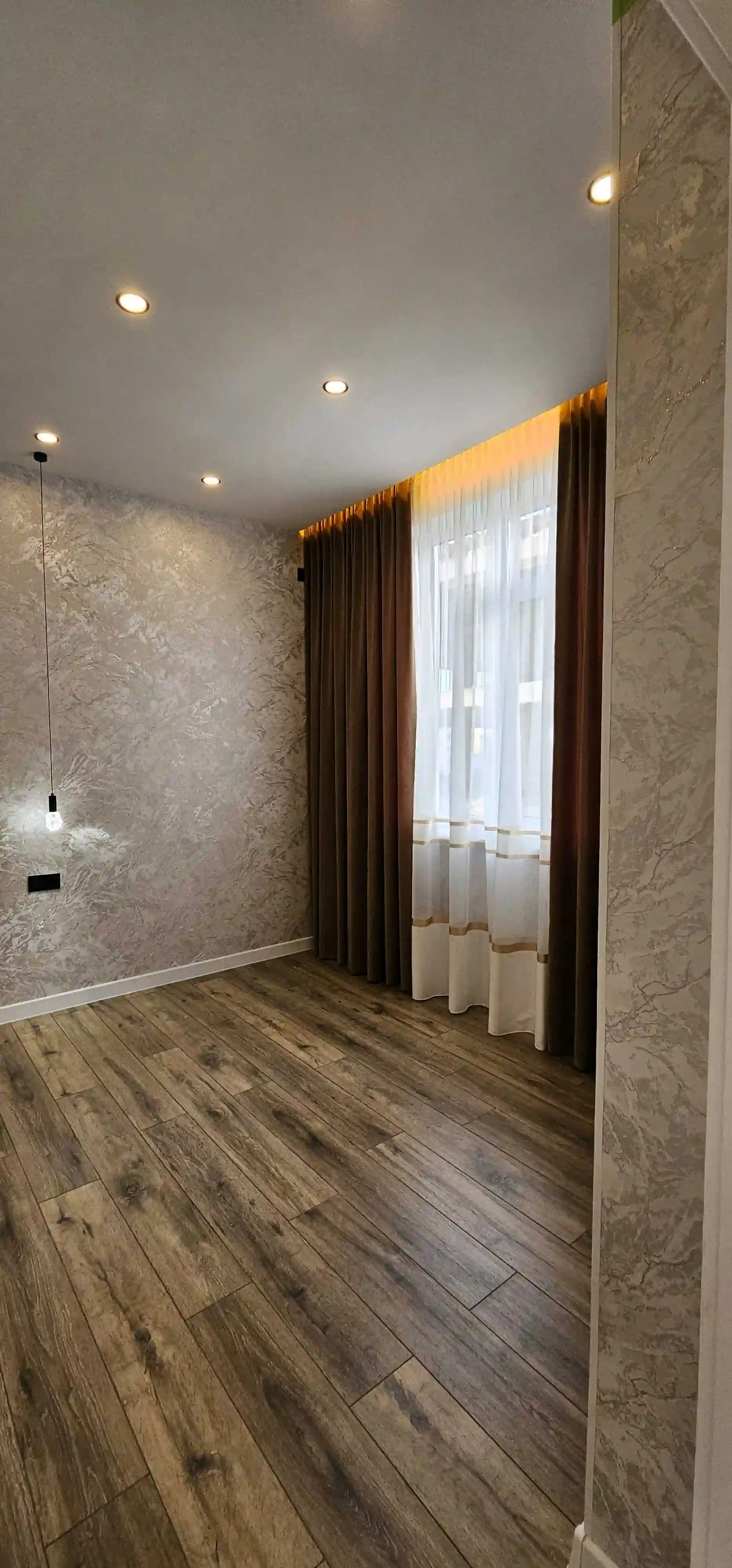 3-к квартира, 8 этаж, 96 м², 13мкр сари рох