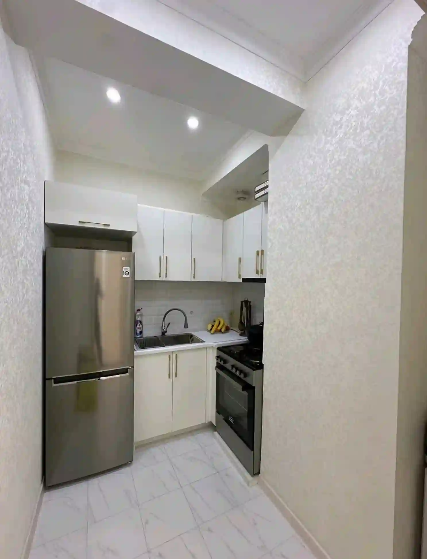 2-к квартира, 11 этаж, 64 м², Фирдавси
