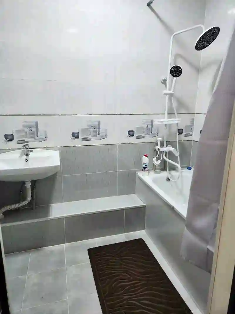 2-к квартира, 6 этаж, 65 м², Ашан, ёвар