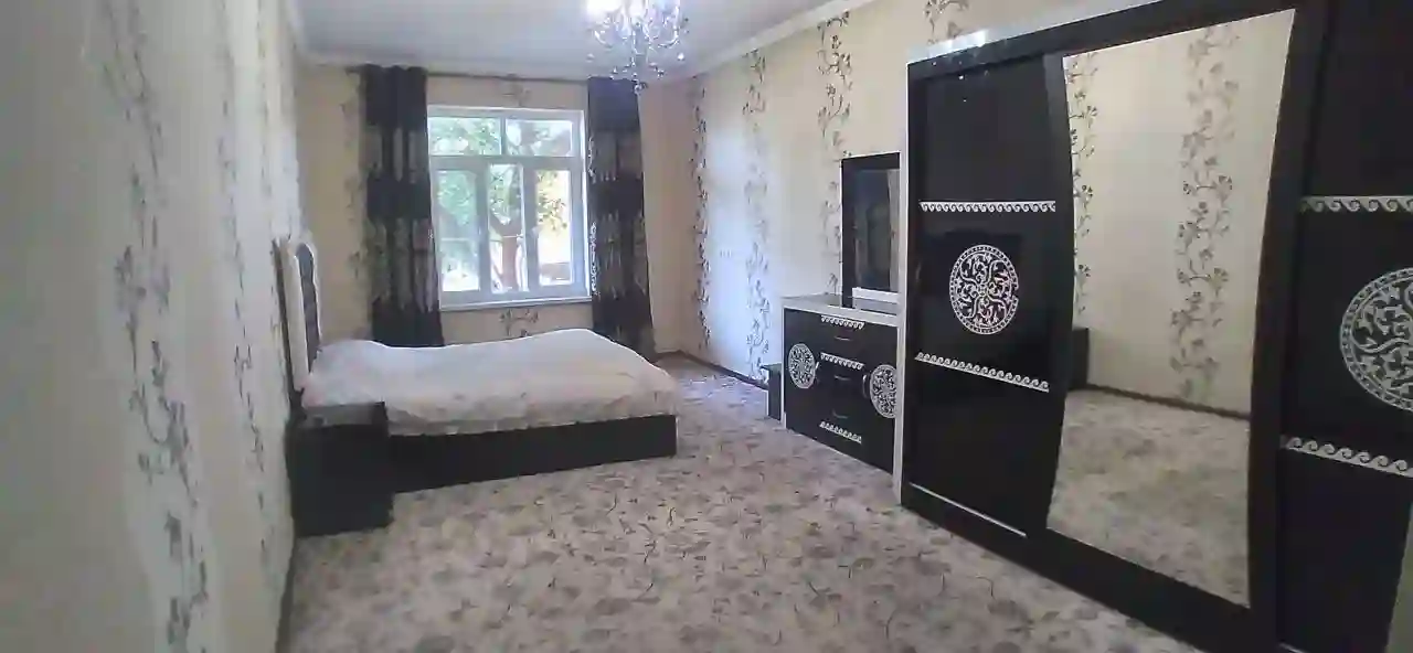 1 этажный, 6-комн. дом, 200 м², 4 соток, Сино
