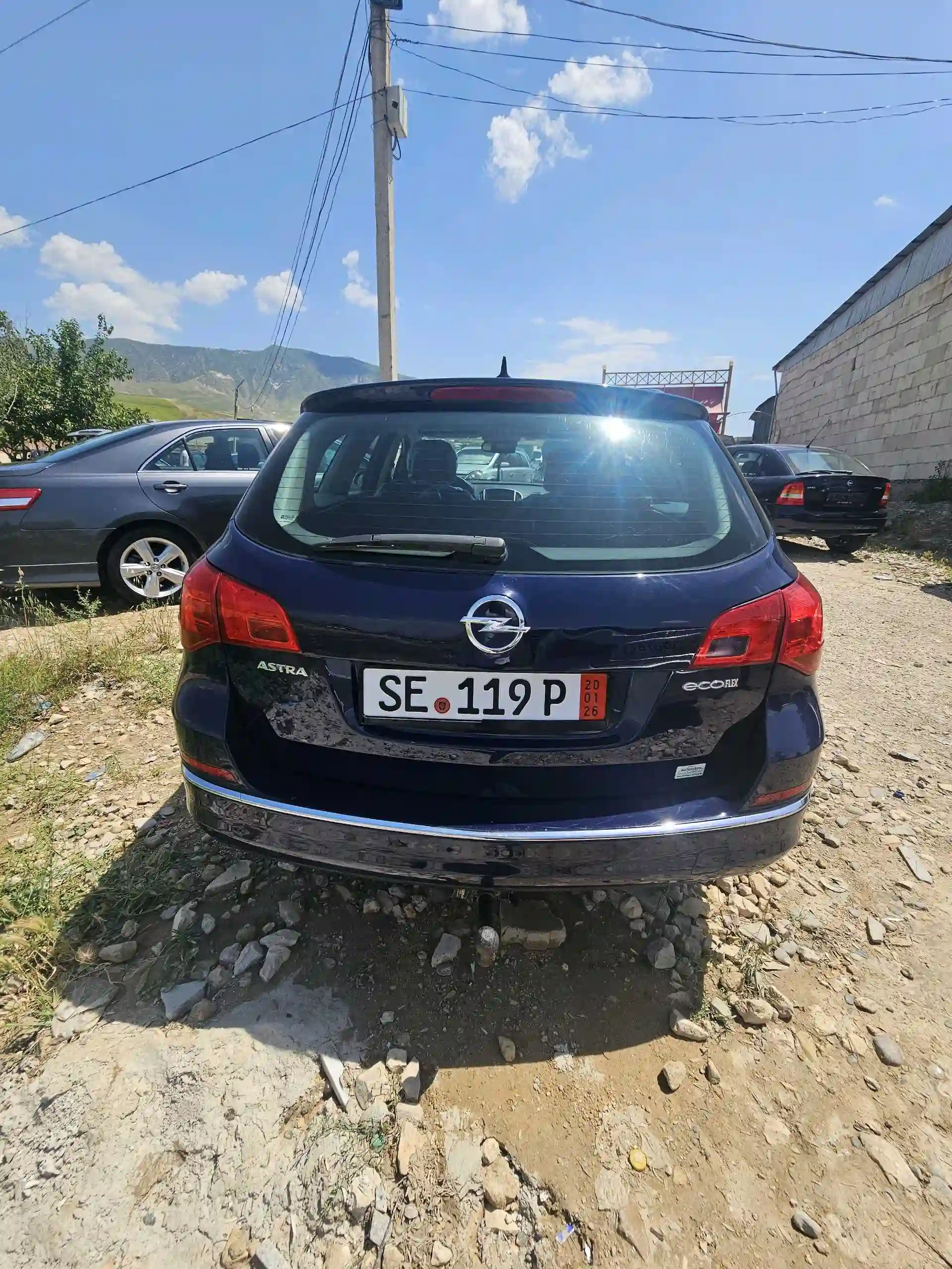 Opel Astra j 2014 — миниатюра 2