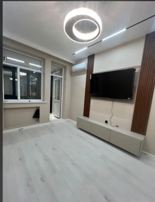2-комн. квартира, 3 этаж, 64м², Лучоб