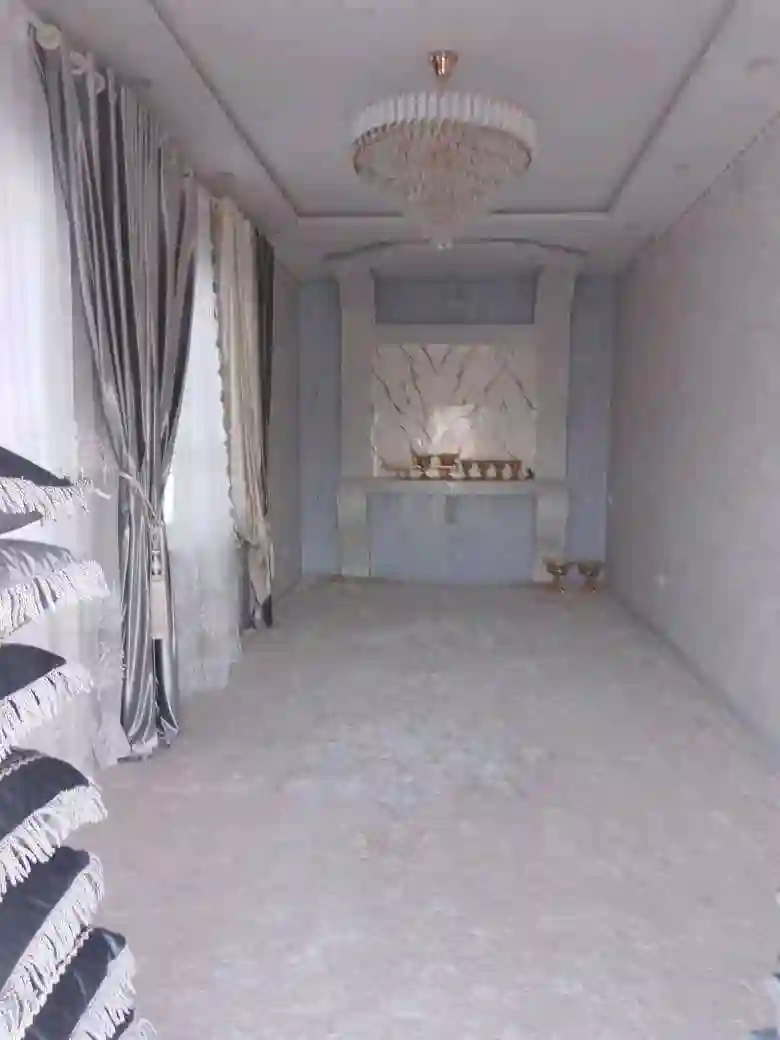 1 этажный, 4-комн. дом, 100 м², 6 соток, Восеъ