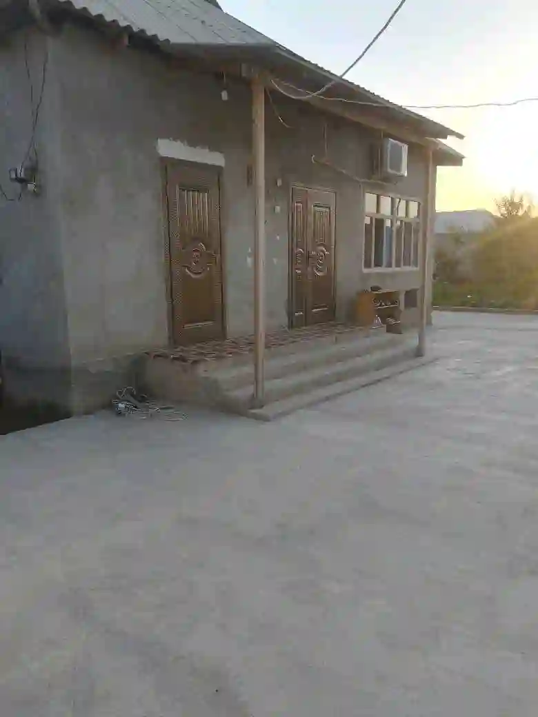 1 этажный, 4-комн. дом, 100 м², 6 соток, Восеъ