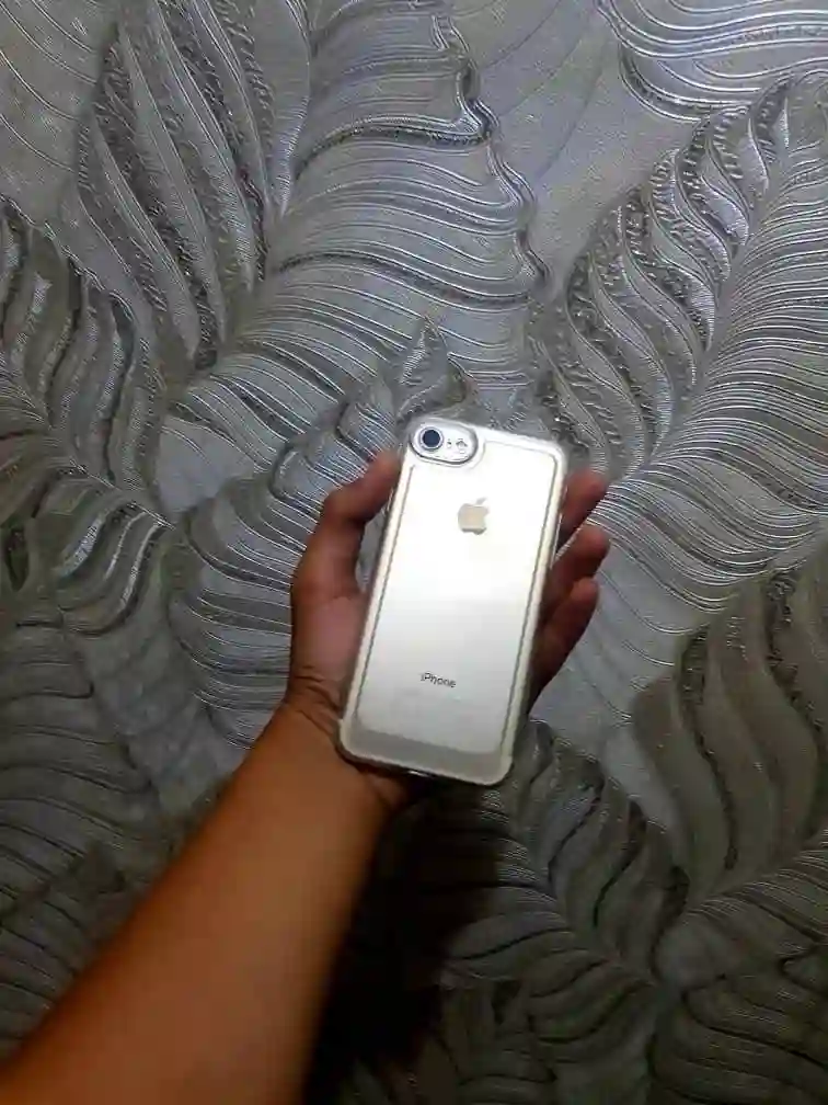 Apple IPhone 7 128 gb