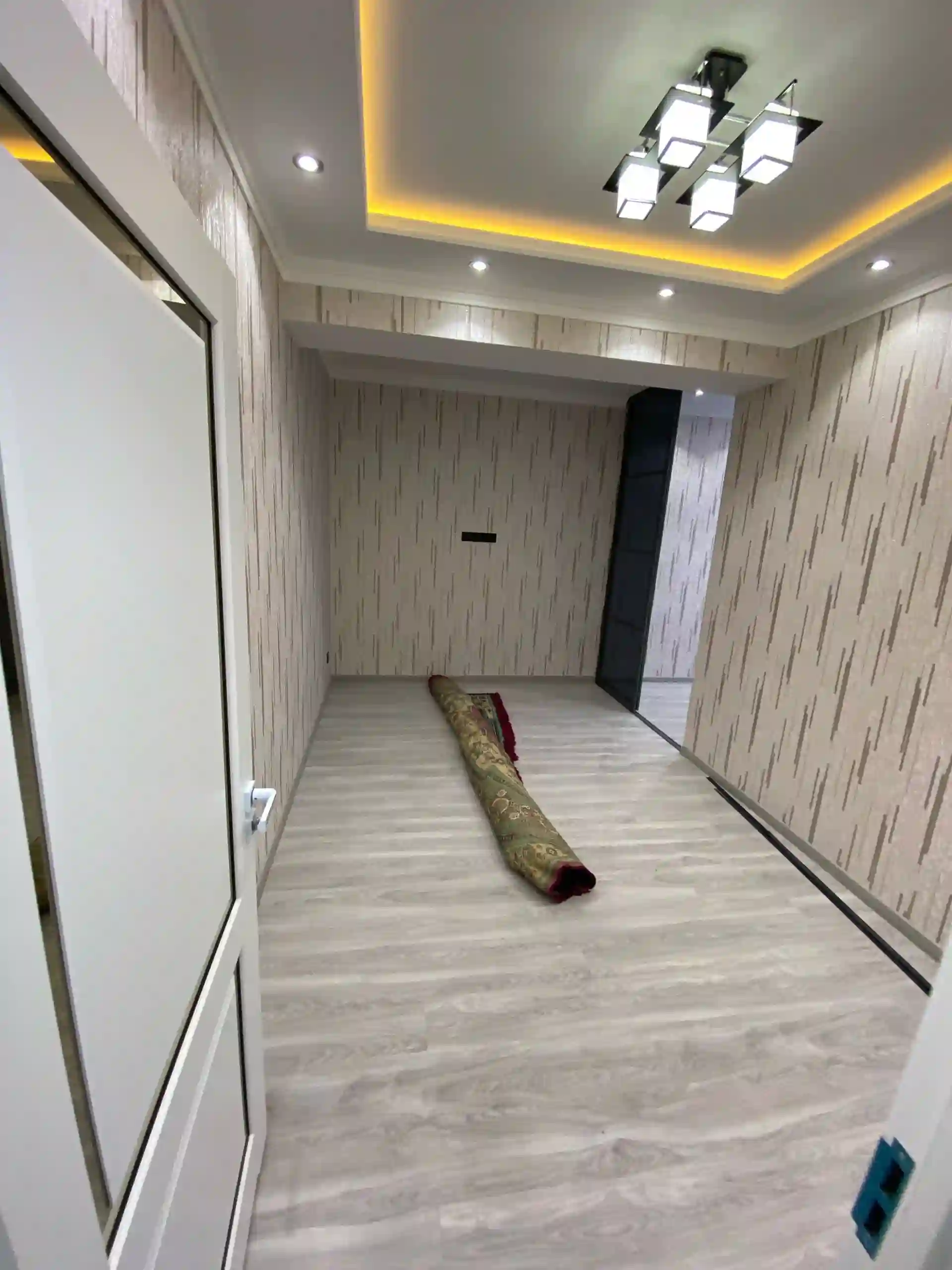 3-к квартира, 4 этаж, 75 м², Рудаки
