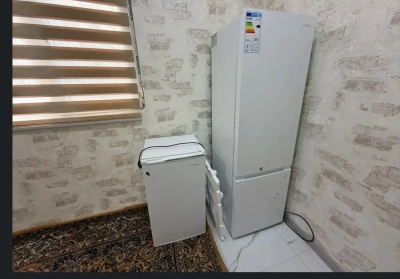 4-комн. квартира, 2 этаж, 100м², Сино
