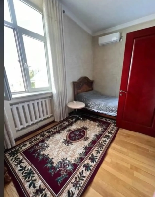 2-этажный, 10 комнатный дом, 550 м², Сомони