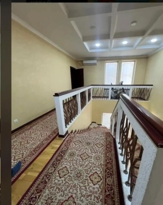 2-этажный, 10 комнатный дом, 550 м², Сомони