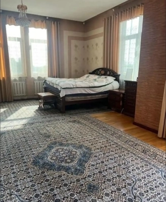 2-этажный, 10 комнатный дом, 550 м², Сомони